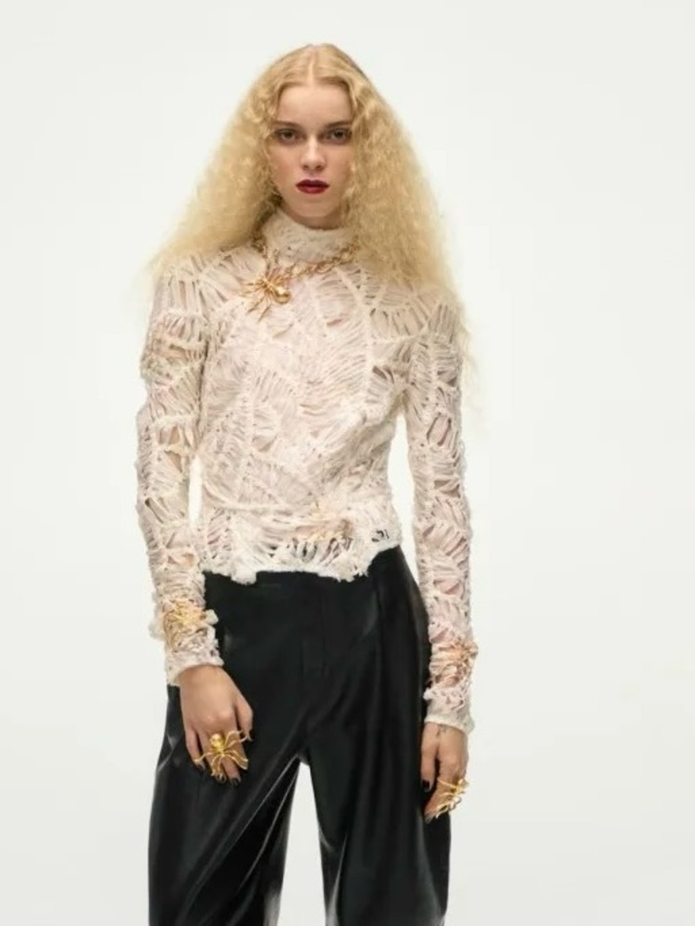 NWOT ZARA Romantic White Textured Top  Coquette Aesthetic Off White XS